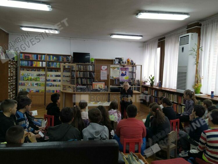 Ротаракт клуб Кърджали и Регионална библиотека отбелязаха Деня на детската книга