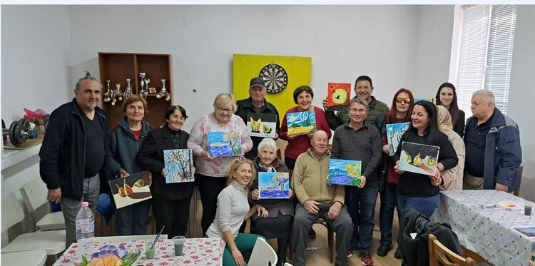 Хора с увредено зрение от Асеновград рисуваха пейзажи