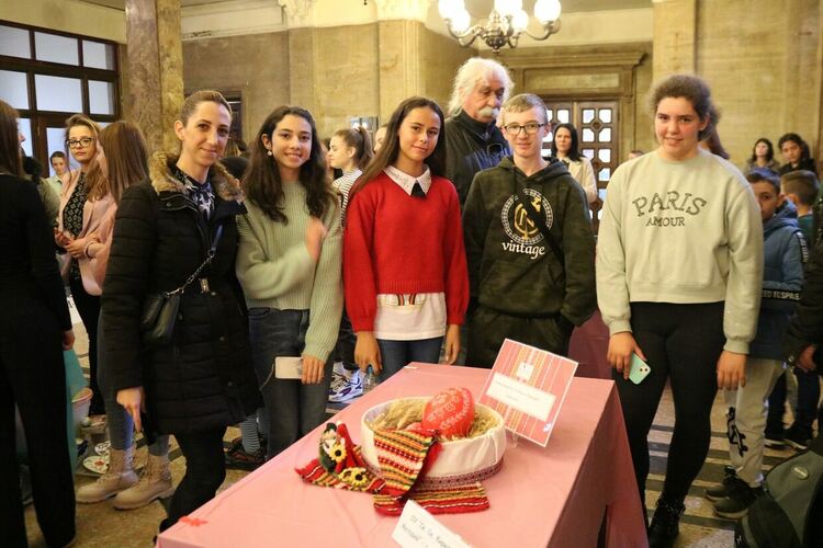 Традиционния великденски конкурс "Писано яйце&ldquo; се проведе в Двореца на културата