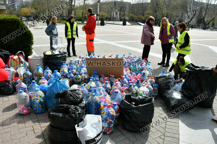 Хасковлии се включиха в набирането на средства за пета детска неонатална линейка