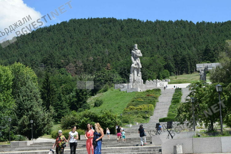 Очакват патриоти от Кърджали на Националния туристически поход по пътя на Ботевата чета „Козлодуй-Околчица”2023