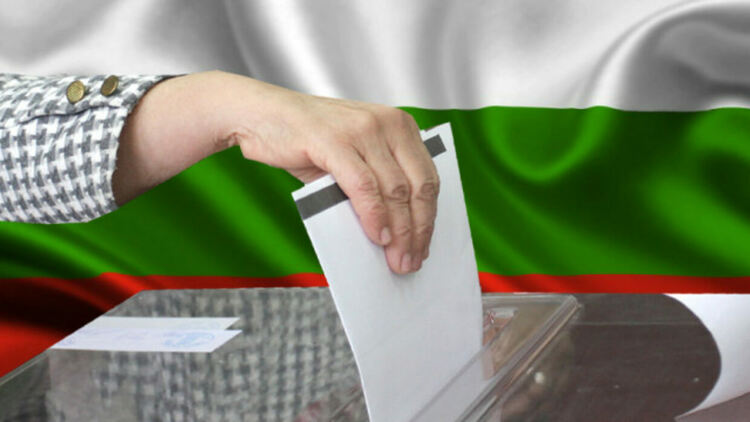 Катя Панева и Атанас Зафиров съобщиха решенията си от кой район ще влязат в Народното събрание