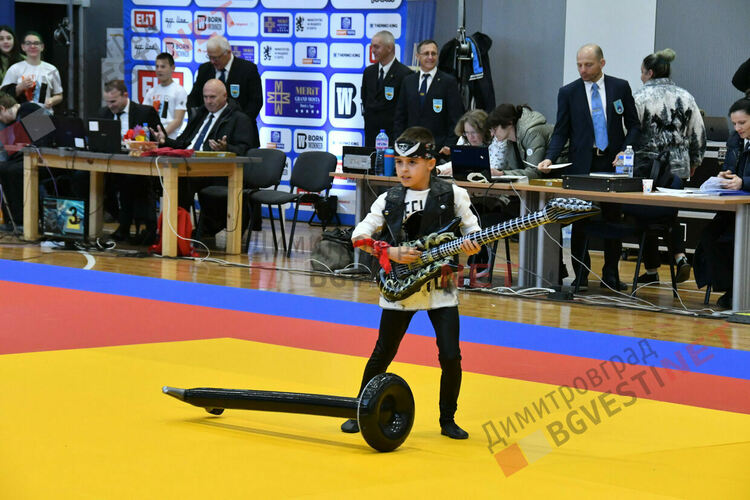 Над 700 джудисти превземат спорната зала в Димитровград