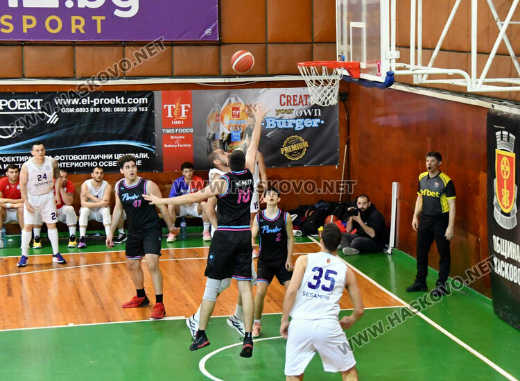 Баскетболният Хасково с категорична победа над &bdquo;Пловдив Мамбас&ldquo; в последен кръг от редовния сезон