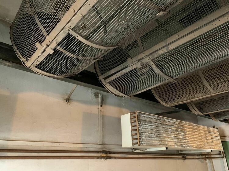 Ученици от Смолян посетиха единствената шишаркосушилня в региона