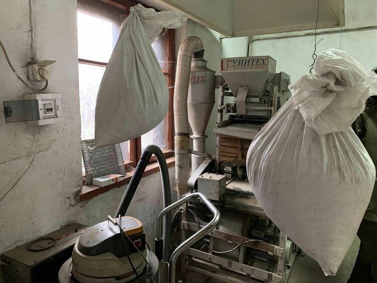 Ученици от Смолян посетиха единствената шишаркосушилня в региона