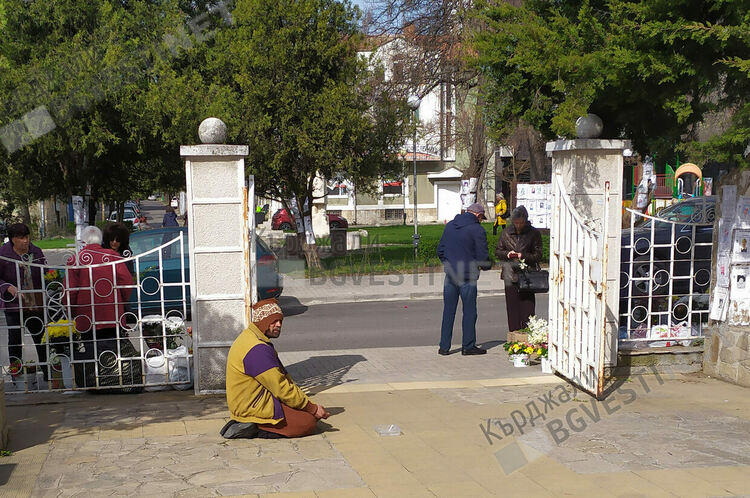 Надпревара за милосърдието на християните на Цветница в храма „Св.Георги Победоносец”