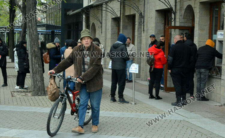 От 195 до 290 лева получават представителите на секциите в община Хасково