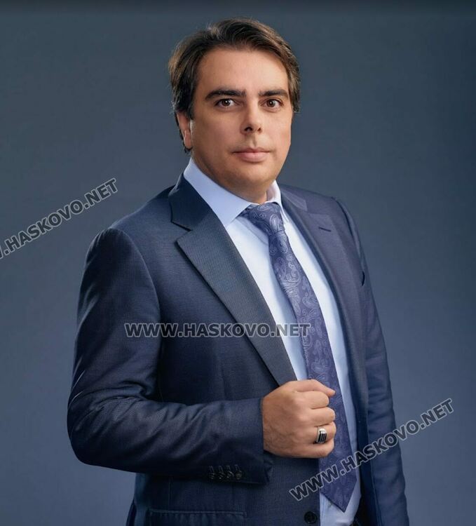 Асен Василев