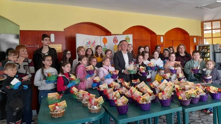 Идва Червен,пъстър Великден в Кърджали