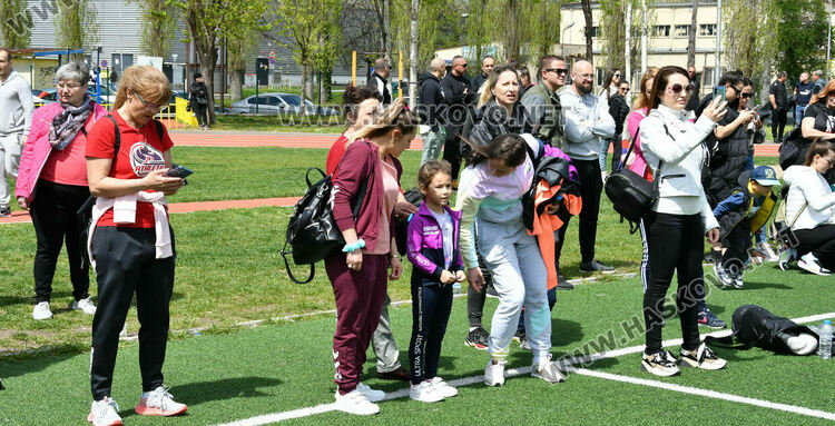 Над 100 ентусиасти се включиха в благотворителната тренировка в Хасково