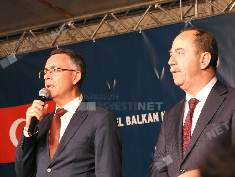 Кемал Калъчдароглу в Кърджали: Религията не трябва да се употребява за политически цели!