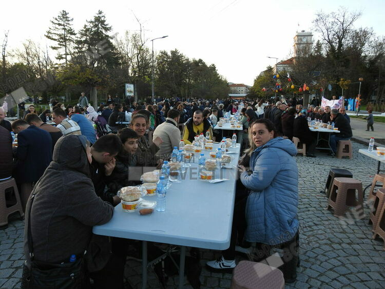 Кемал Калъчдароглу в Кърджали: Религията не трябва да се употребява за политически цели!