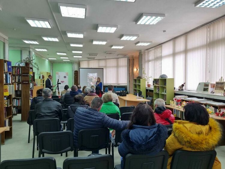 На кръгла маса дискутираха културния живот на възрастните в малките градове