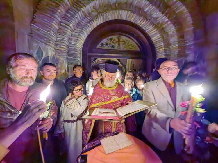 Великден е! Кърджали празнува възкресението на Христос!