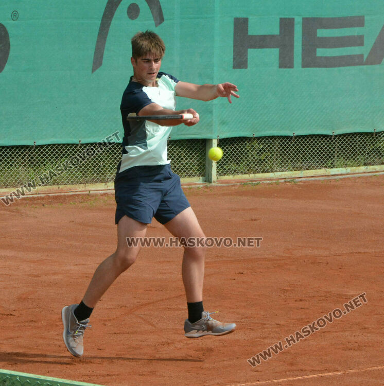 Хасково е домакин на международен турнир по тенис