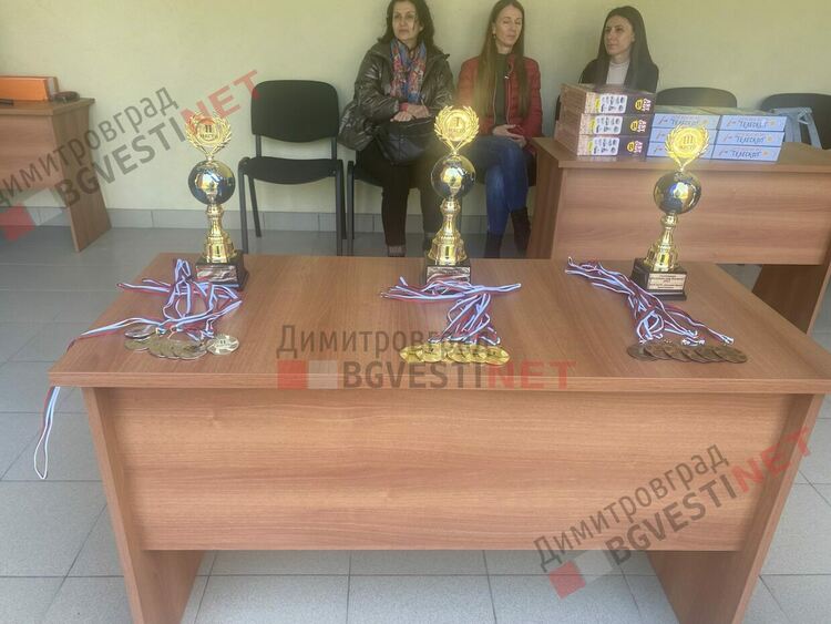 Над 40 деца от Димитровград участваха в „Пътуване към Космоса“