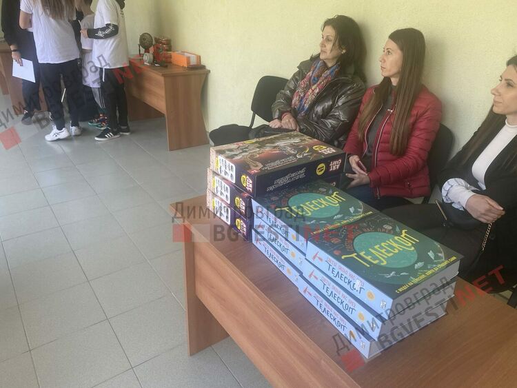 Над 40 деца от Димитровград участваха в „Пътуване към Космоса“