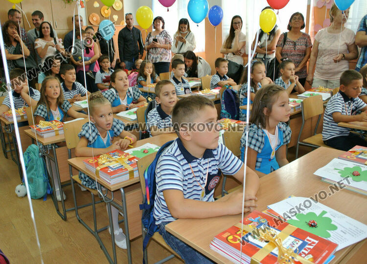 822 бъдещи първокласници в община Хасково, кандидатстването започва на 26 април