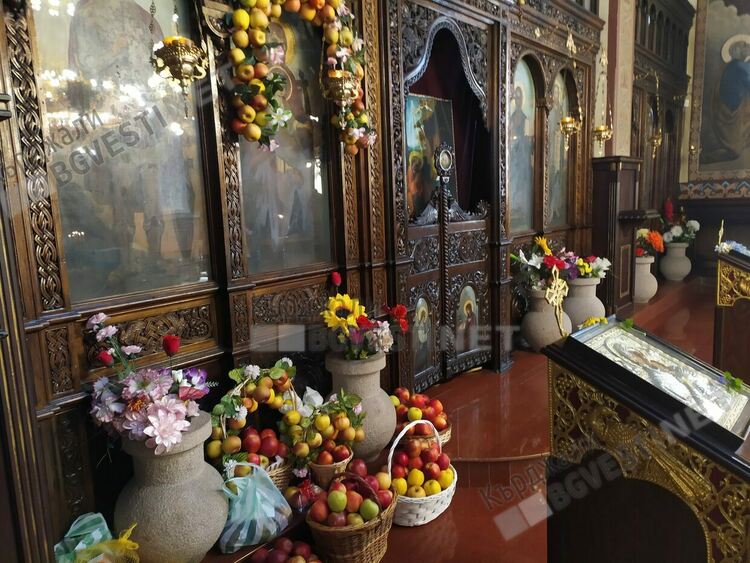 Инициативен комитет призовава да се помолим за жертвите в братоубийствената война в Украйна