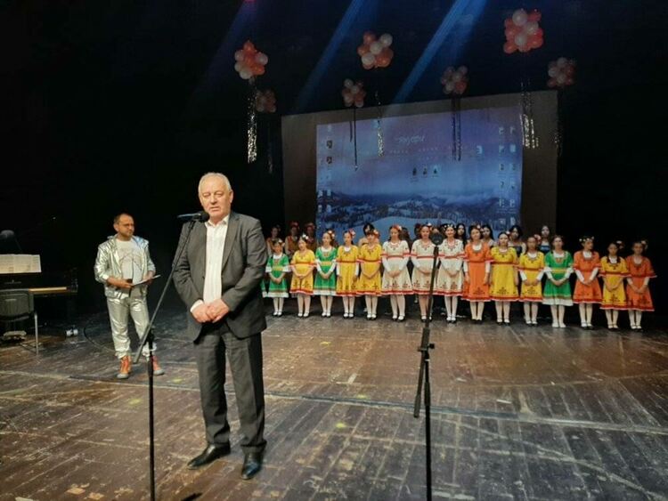 Талантите на Смолян завладяха сцената и публиката