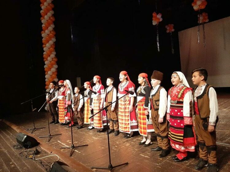 Талантите на Смолян завладяха сцената и публиката