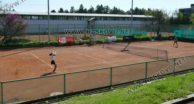 Българи триумфираха в сингъл надпреварата по тенис за  “Купа Хасково”
