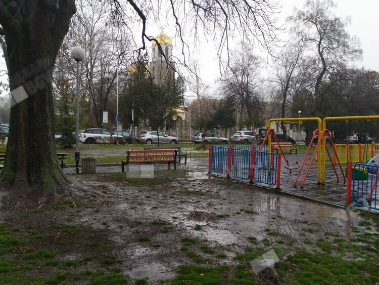 Променлива облачност,дъжд с гръмотевици днес в Кърджали