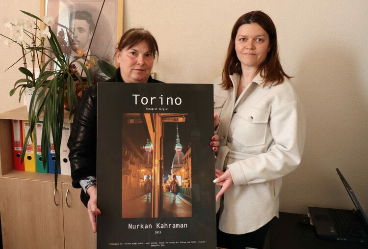 Снимки от Италия ще красят коридорите в Иновативно Средно училище „Васил Левски“ в Ардино