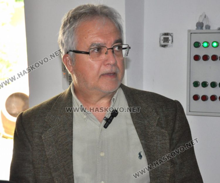 Доц.д-р Георги Нехризов