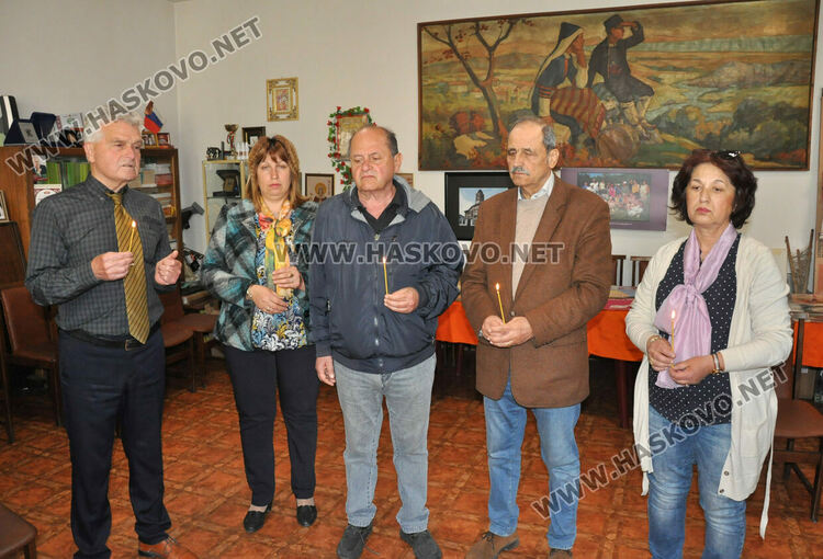 В Хасково почетоха паметта на отец Александър Чъкърък  