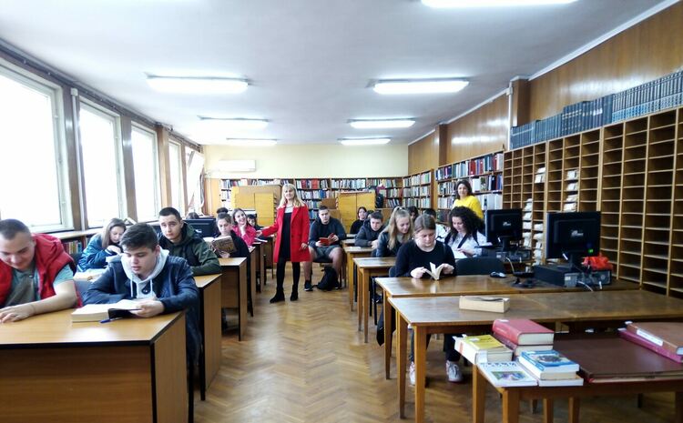 Книгите на английски език - любимо и интересно четиво на Златаровци!