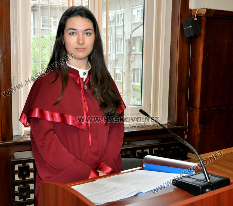 Симулативно дело с инфлуенсърка, пострадала при катастрофа с дрогиран водач в Хасково 