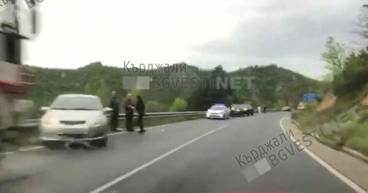 Тежка катастрофа на главния път за Маказа,двама младежи са сериозно пострадали