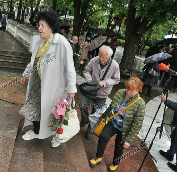 По вода тръгна второто 50-тилетие на Литературните дни „Южна пролет“