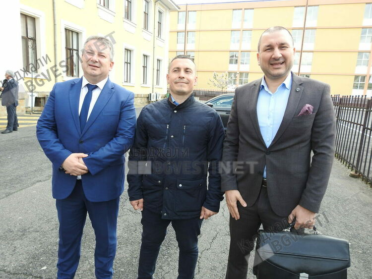 Йозкан Осман Камбер влиза в Общинския съвет на мястото на Елван Гюркаш, положи клетва