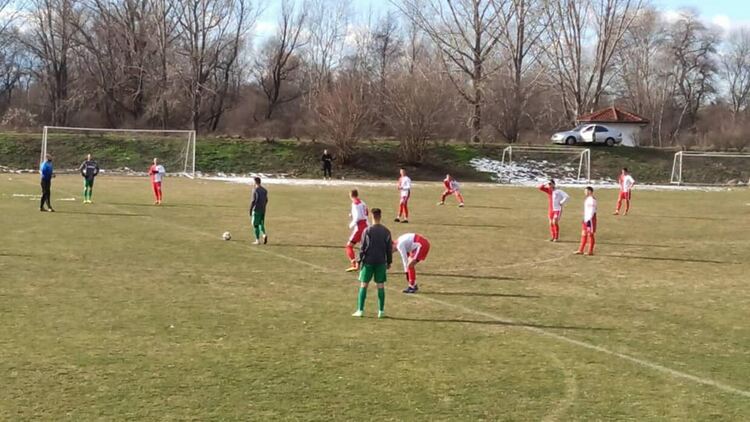 "Родопа" посреща "Локомотив" II