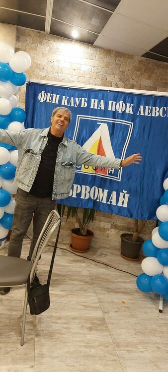 Легенди на футболния "Левски" гостуваха в Първомай