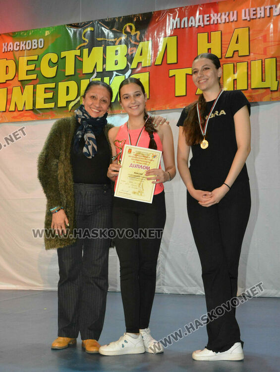 Купата на кмета от Фестивала на камерния танц бе връчена на участници от Бургас