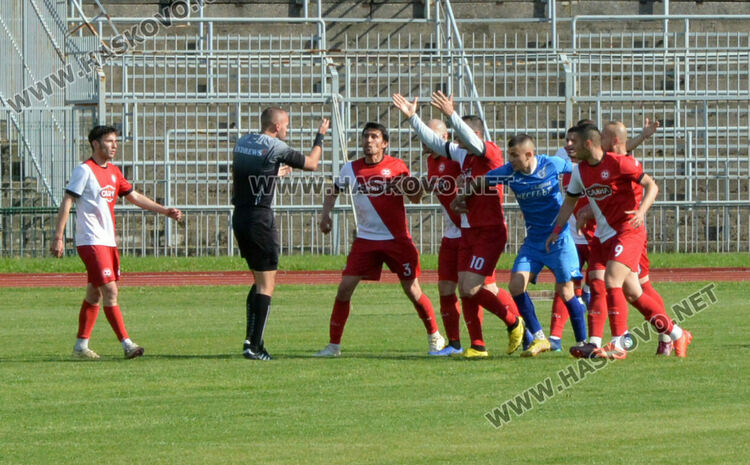 „Саяна Хасково“ и „Несебър“ не се победиха в оспорван мач с отменен гол