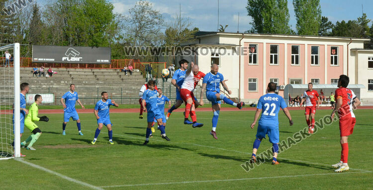 „Саяна Хасково“ и „Несебър“ не се победиха в оспорван мач с отменен гол