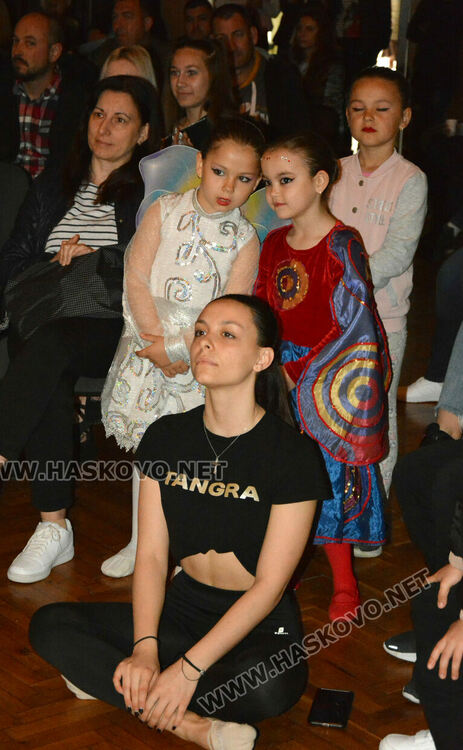 Купата на кмета от Фестивала на камерния танц бе връчена на участници от Бургас