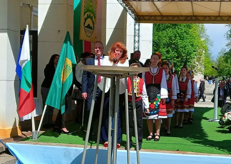 Първомай посрещна празника си в присъствието на вицепрезидента