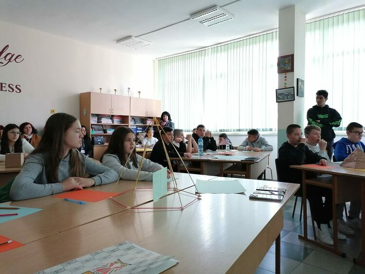 СУ "Св.св. Кирил и Методий" - домакин на срещи по НП "Иновации в действие"