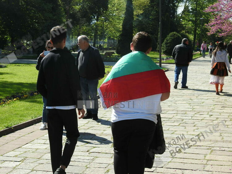  Отличиха най-младия български хореограф на Първомайското надиграване „Танцувай с нас” в Кърджали