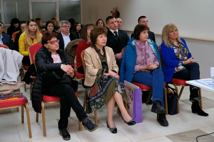 Гимназията по туризъм в Хасково обмени иновативни практики с три училища