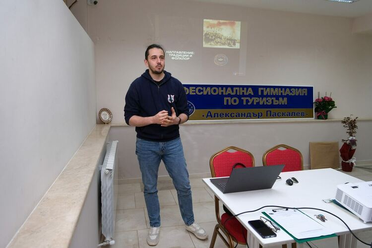 Гимназията по туризъм в Хасково обмени иновативни практики с три училища