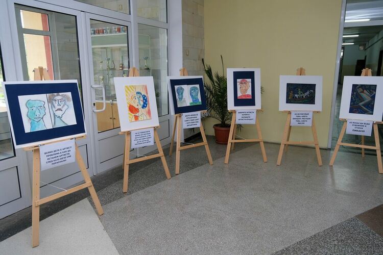 Гимназията по туризъм в Хасково обмени иновативни практики с три училища