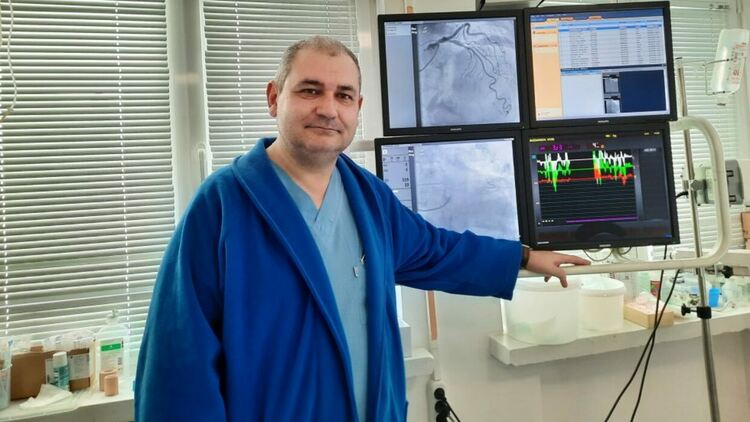 Д-р Милен Узунов