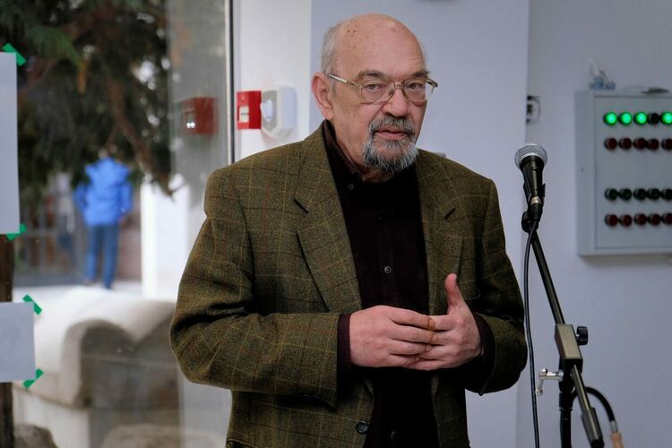 В открит урок ученици от Езиковата научиха за живота и делото на Гео Милев